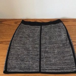 Ann Taylor size small (29 waist) with elastic waistband, length 18”.